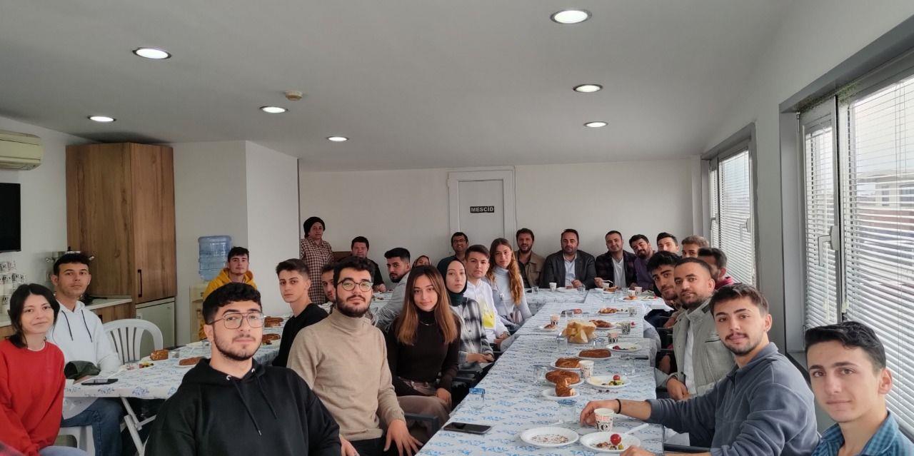 GENÇ İMO KAHVALTI 2.jpg GENÇ İMO KAHVALTI 2.jpg