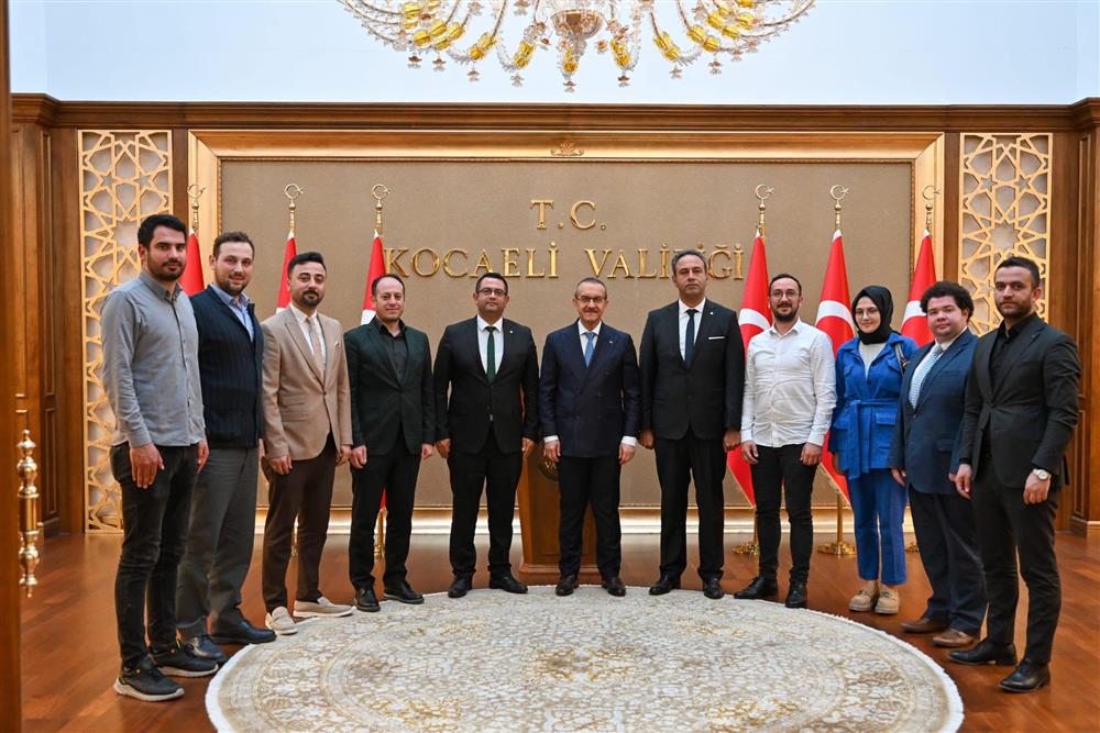 KOCAELİ VALİ ZİYARET 1.jpg