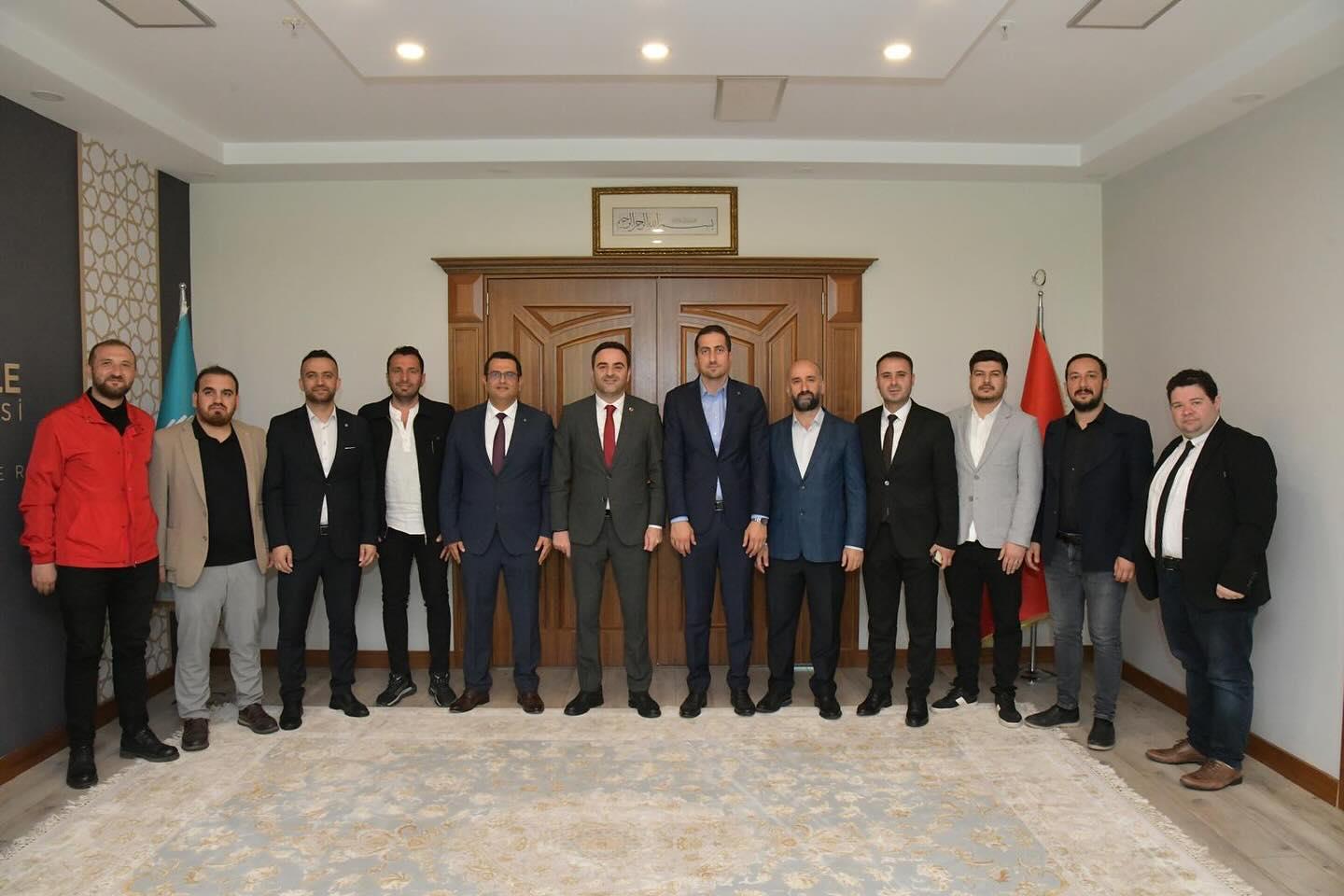 BAŞİSKELE YASİN ÖZLÜ.jpg